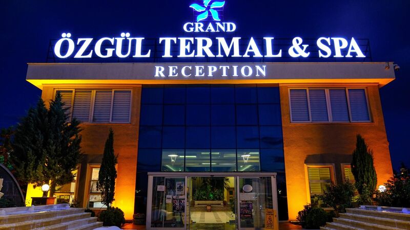 Grand Özgül Termal & SPA  Tatil köyü